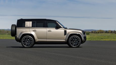 Land Rover Defender Octa