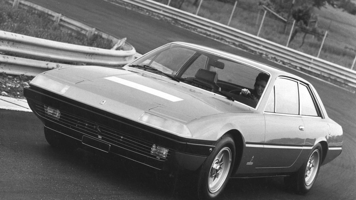 Ferrari 365 GT4 2+2