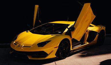 Lamborghini, la marque fait-elle encore rêver ? Vérifions